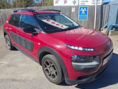 Used Citroën C4 Cactus Feel 82 HP (60 kW) 2016 Red Hatchback