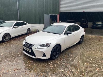 Lexus IS300h