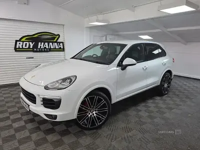 Used Porsche Cayenne Platinum Edition 262 HP (192 kW) 2016 White SUV