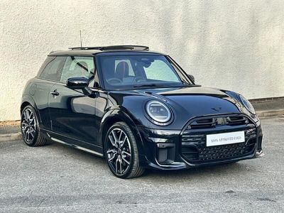 Used Mini Cooper S Hatch 201 HP (147 kW) 2025 Black Hatchback