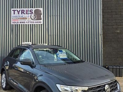 Used VW T-Roc SE 115 HP (84 kW) 2019 Grey SUV
