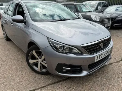 Second-hand Peugeot 308 SW Allure 2020 Break