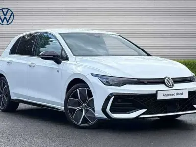 Used VW Golf VIII Black Edition 150 HP (110 kW) 2025 White Hatchback