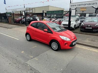 Used Ford Ka 69 HP (50 kW) 2012 Red Hatchback