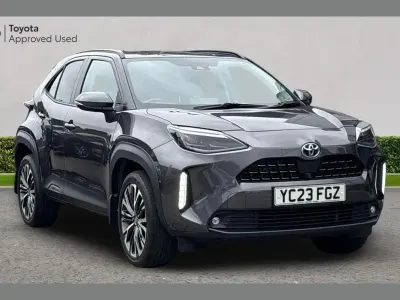 Used Toyota Yaris Cross 113 HP (83 kW) 2023 Grey SUV
