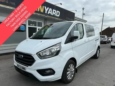 Used Ford 300 Limited 130 HP (95 kW) 2022 Frozen white (solid colour) Van