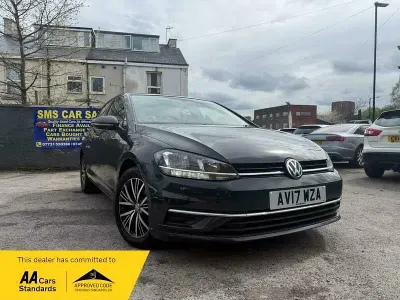 Used VW Golf VII SE 115 HP (84 kW) 2017 Grey Hatchback