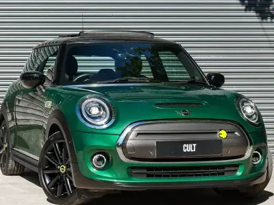 Used Mini Cooper Level 3 135 kW (184 HP) 2020 Green Hatchback