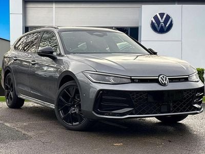 New VW Passat R-line 150 HP (110 kW) 2026 Grey Estate