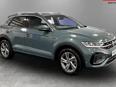 Used VW T-Roc R-line 150 HP (110 kW) 2024 Blue SUV