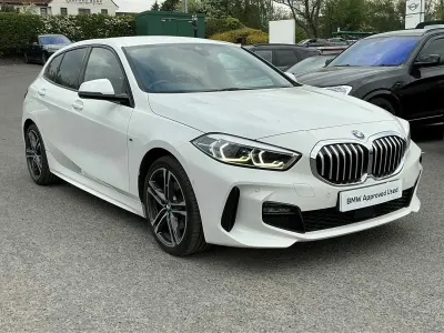 Używany BMW 118 M Sport 134 KM (98 kW) 2024 Biały Hatchback