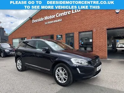 Usado Volvo XC60 SE Lux 220 CV (161 kW) 2015 Azul SUV