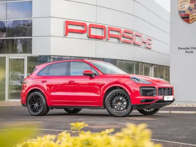 Usado Porsche Cayenne 462 HP (339 kW) 2021 Vermelho SUV
