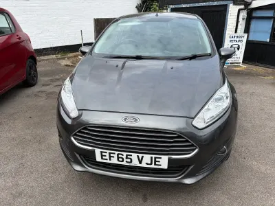 Used Ford Fiesta Zetec 82 HP (60 kW) 2015 Grey Hatchback