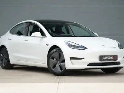 Used Tesla Model 3 Standard Range Plus 177 kW (241 HP) 2020 Sedan