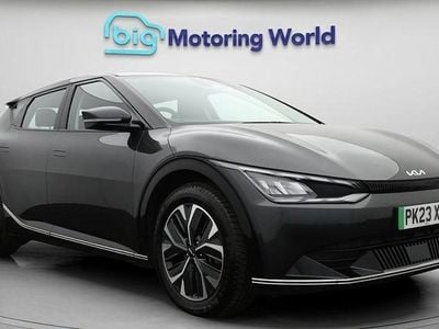 Begagnad Kia EV6 Air 167 kW (228 HK) 2023 Grå SUV