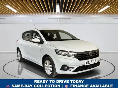 Używany Dacia Sandero Comfort 90 KM (66 kW) 2022 Biały Hatchback