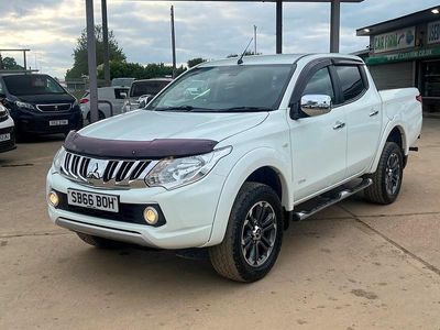 Mitsubishi L200