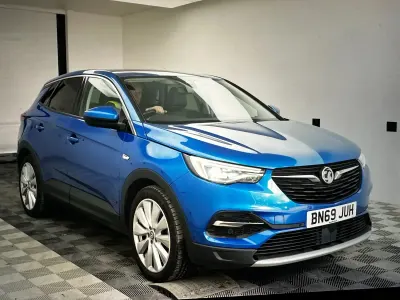 Used Vauxhall Grandland X SRi 300 HP (220 kW) 2020 Blue SUV