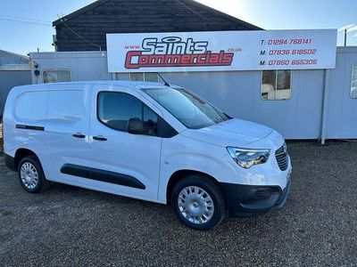 Used Vauxhall Combo 100 HP (73 kW) 2022 White MPV