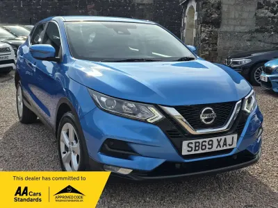 Used Nissan Qashqai Acenta Premium 160 HP (117 kW) 2020 Blue SUV