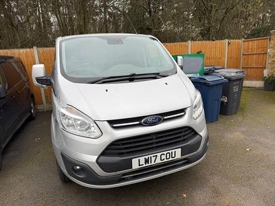 Used Ford Transit Custom Limited 130 HP (95 kW) 2017 Silver Van