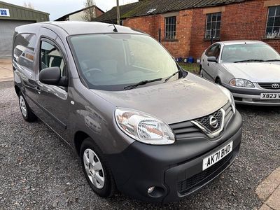 Grey Used 2021 Nissan NV250 Acenta Van | £5,999 (Super price)
