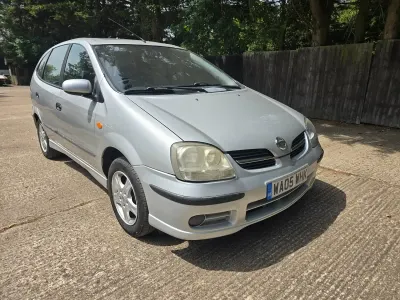 Used Nissan Almera SE 2005 Silver Hatchback