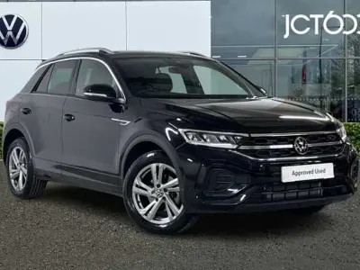 Begagnad VW T-Roc R-line 150 HK (110 kW) 2024 Svart SUV