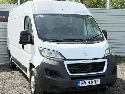 Used Peugeot Boxer 131 HP (96 kW) 2018 White Van