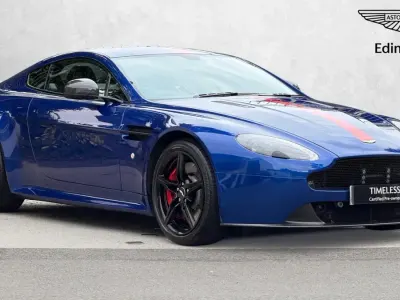Usado Aston Martin Vantage 430 CV (316 kW) 2018 Azul Coupe