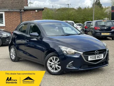 Używany Mazda 2 2018 Niebieski Hatchback
