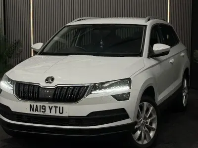 Used Skoda Karoq SE L 150 HP (110 kW) 2019 White SUV