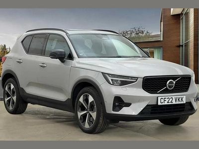 Second-hand Volvo XC40 Ultimate 194 CP (142 kW) 2022 Argintiu SUV