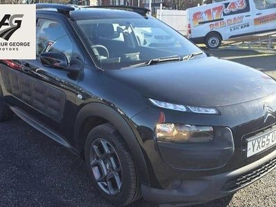 Used Citroën C4 Cactus Feel 100 HP (73 kW) 2015 Black Hatchback