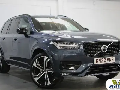 Used Volvo XC90 R-Design 250 HP (183 kW) 2021 Blue SUV