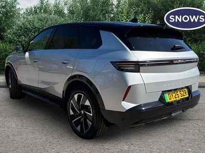 Second-hand Vauxhall Grandland 156 kW (213 CP) 2025 Gri SUV