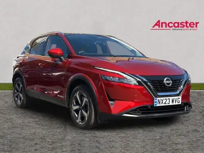 Used Nissan Qashqai N-Connecta 190 HP (139 kW) 2023 Red SUV