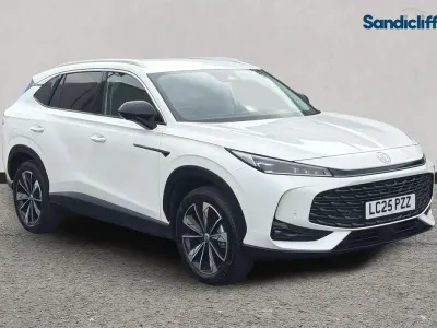 Used MG HS Trophy 170 HP (125 kW) 2024 Solid  arctic white SUV