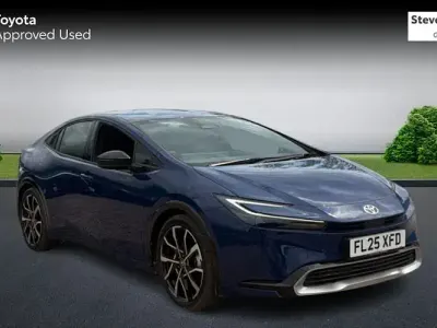 Used Toyota Prius 223 HP (164 kW) 2025 Blue Hatchback