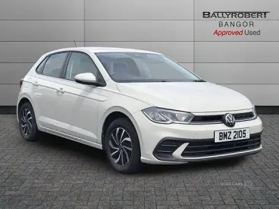 Used VW Polo Life 95 HP (69 kW) 2023 Brown Hatchback