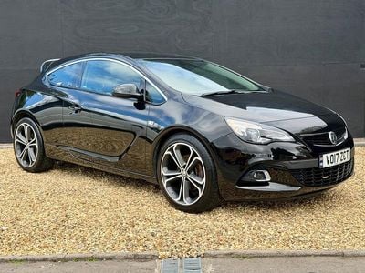 Used Vauxhall Astra GTC Edition 136 HP (100 kW) 2017 Black Hatchback