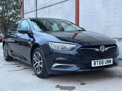 Blue Used 2019 Vauxhall Insignia Design Edition Hatchback | £8,995 (Fair price)