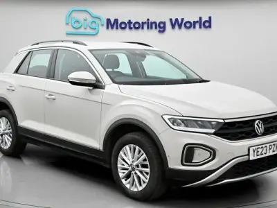 Usado VW T-Roc S 150 HP (110 kW) 2023 SUV