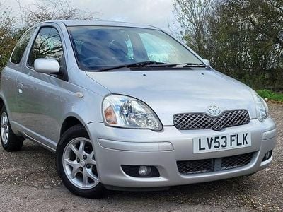 Silver Used 2003 Toyota Yaris Hatchback | £3,250 (Fair price)