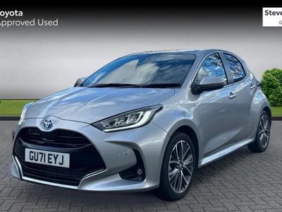 used Toyota Yaris Hybrid 