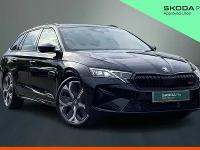 Używany Skoda Octavia vRS 195 KM (143 kW) 2026 Czarny Kombi