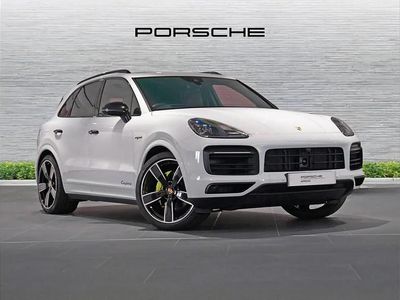 White Used 2022 Porsche Cayenne Platinum Edition SUV | £67,990