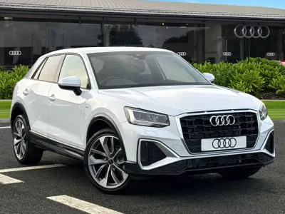 Novo Audi Q2 S-Line 150 HP (110 kW) 2026 Branco SUV
