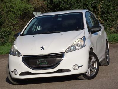 used Peugeot 208 1.2 VTi Allure 3dr